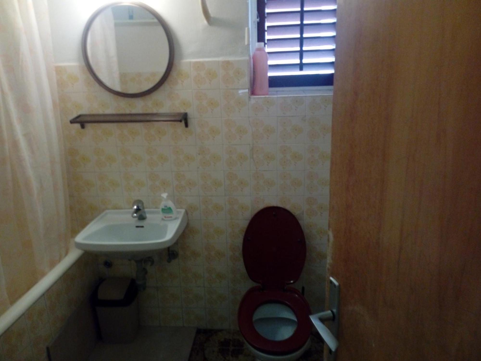 Luka Room'S Split Luaran gambar
